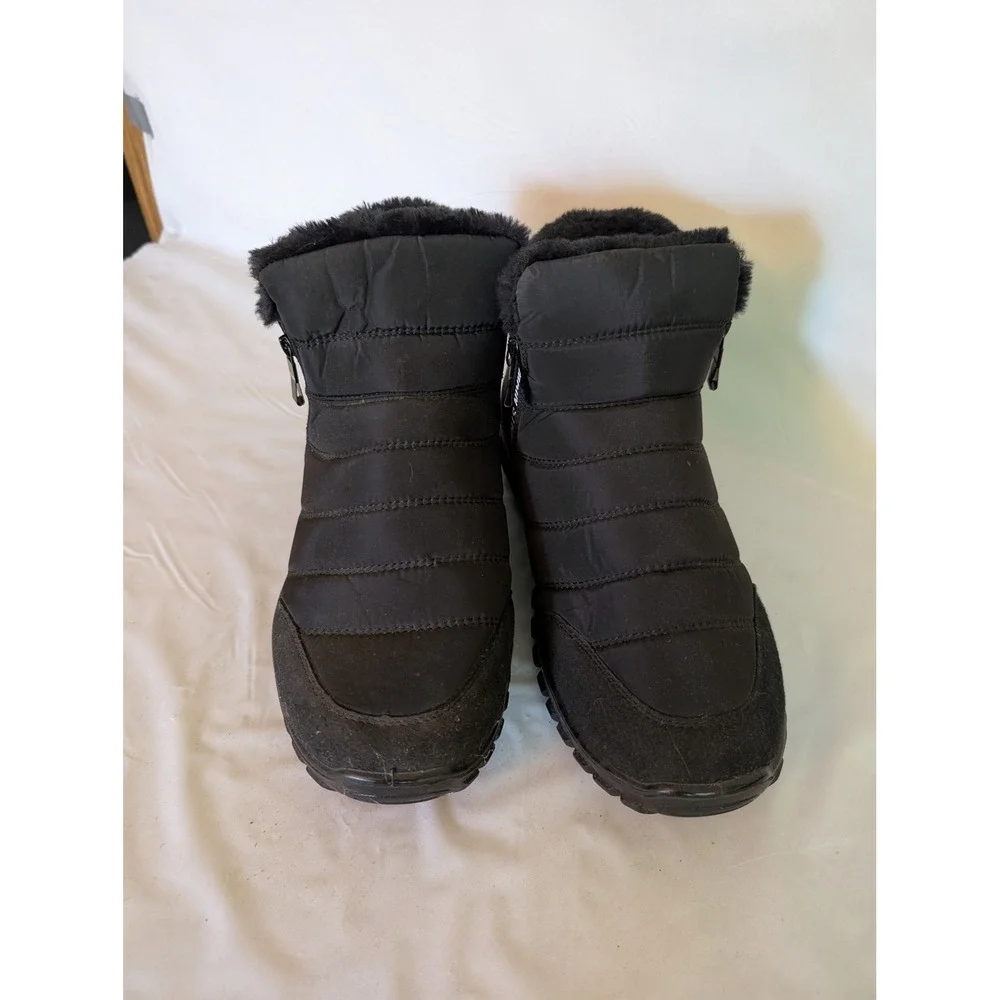 Mainstream Mens Black Puffer Winter Boots Faux Fur Lined Ankle Booties Size 12.5